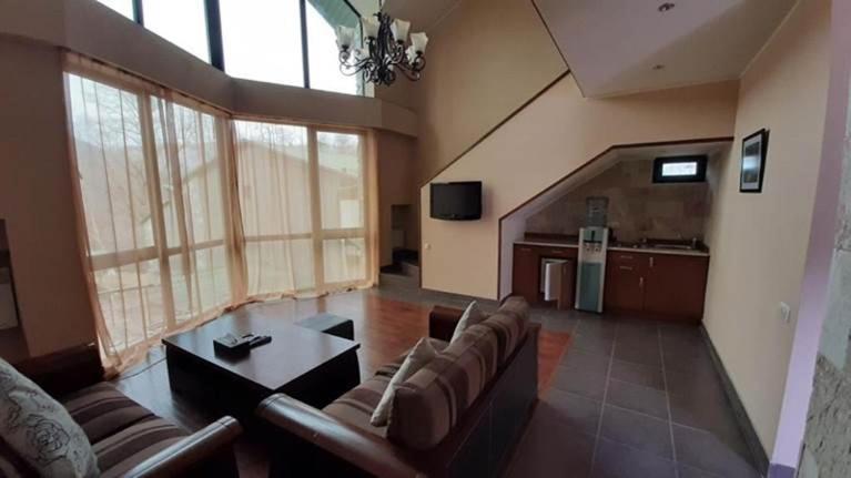 Dilijan Villa 12 エクステリア 写真