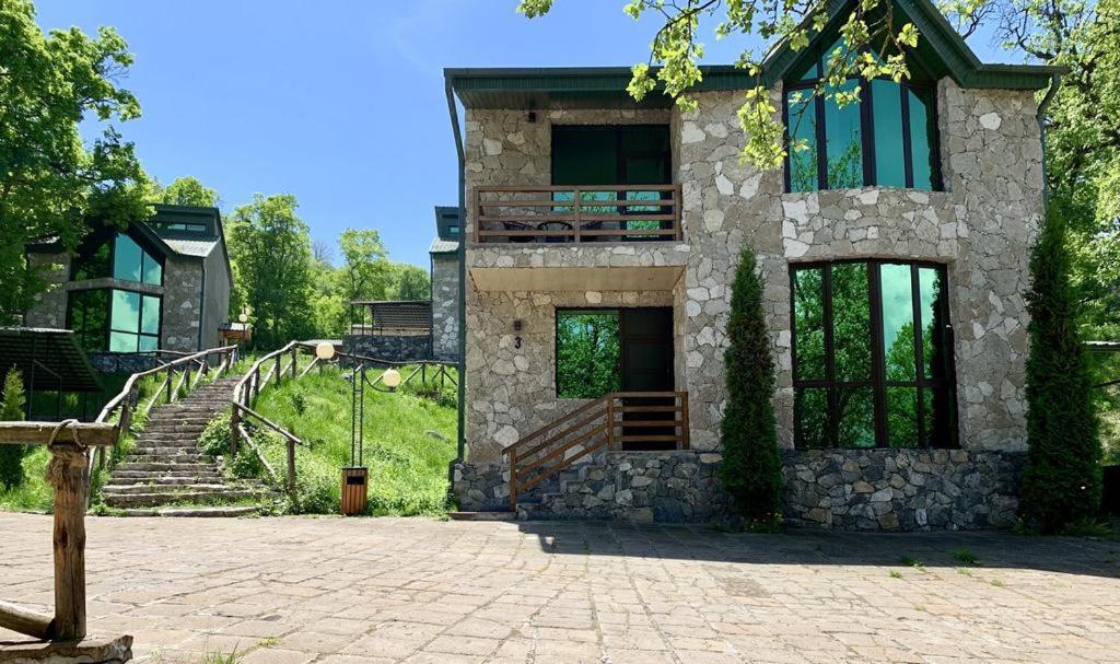 Dilijan Villa 12 エクステリア 写真